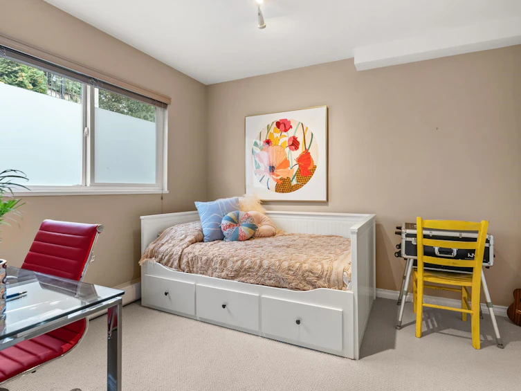 2308 Vine Street, Vancouver, BC, V6K 3K5 - 27
