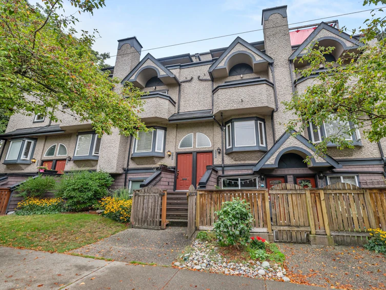 2308 Vine Street, Vancouver, BC, V6K 3K5 - 5