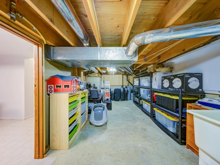1719 Rufus Drive, North Vancouver, BC, V7J 3L8 - 23