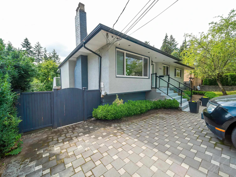 3936 Southwood Street, Burnaby, BC, V5J 2E4 - 4