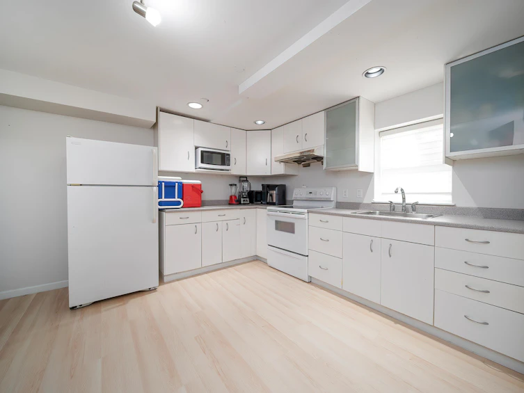 3936 Southwood Street, Burnaby, BC, V5J 2E4 - 21