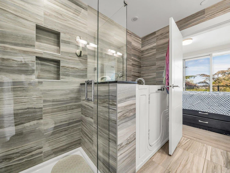 206-10788 No. 5 Road, Richmond, BC, V6W 0B7 - 18