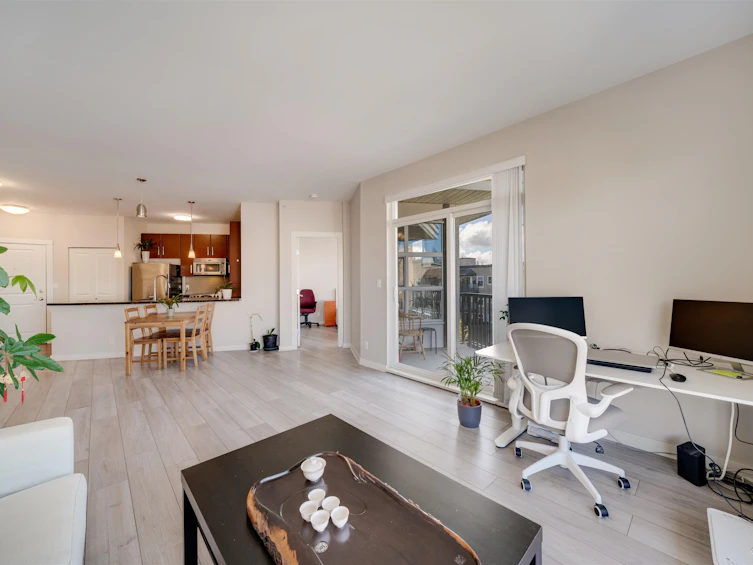 406-15168 19 Avenue, Surrey, BC, V4A 0A5 - 12
