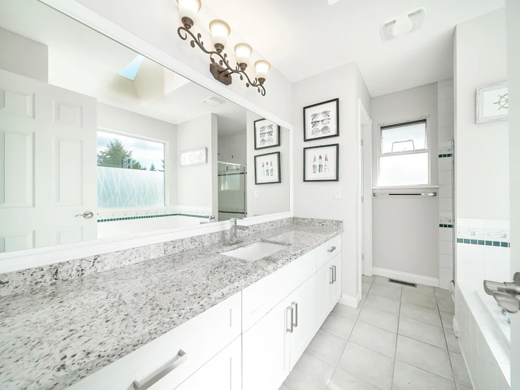 2808 Greenbrier Place, Coquitlam, BC, V3E 2S4 - 27