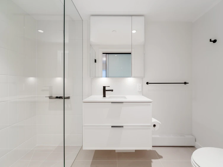 2112 Prince Edward Street, Vancouver, BC, V5T 3M3 - 35