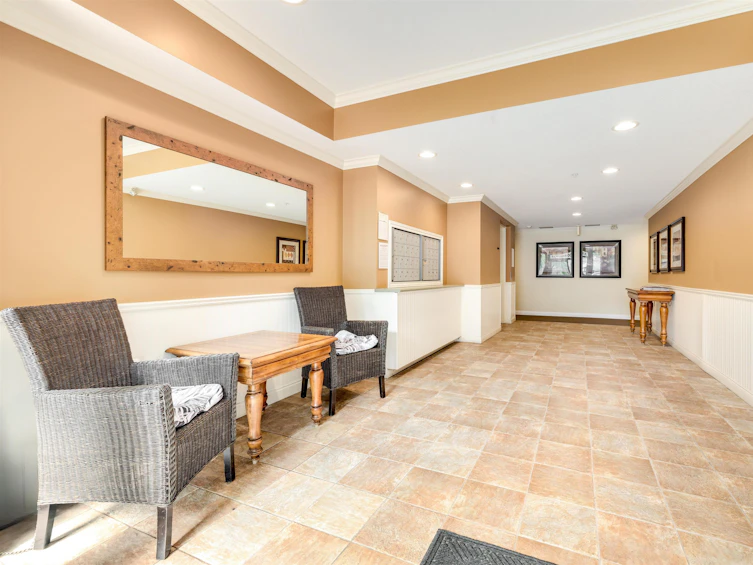 403-15323 17a, Surrey, BC, V4A 1V4 - 4