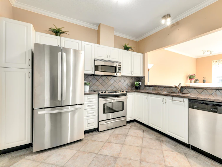 403-15323 17a, Surrey, BC, V4A 1V4 - 8