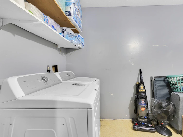125-9465 Prince Charles, Surrey, BC, V3V 7G1 - 20