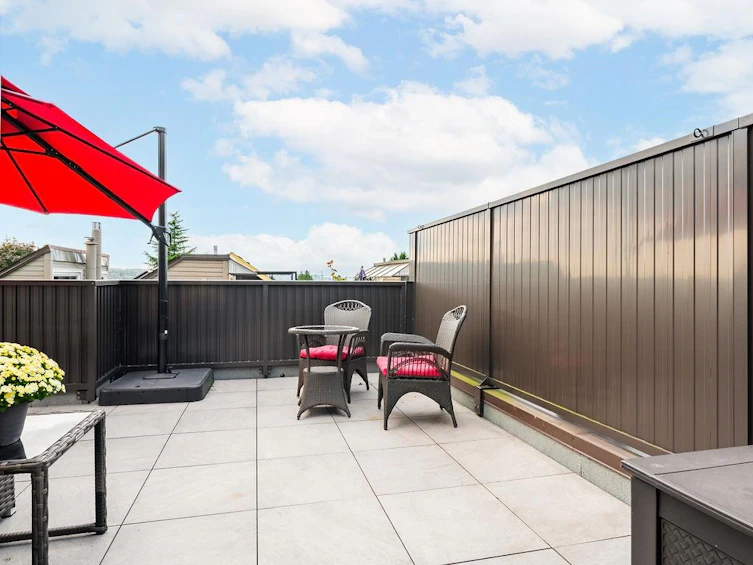 2405 W 5th Avenue, Vancouver, BC, V6K 1S7 - 29
