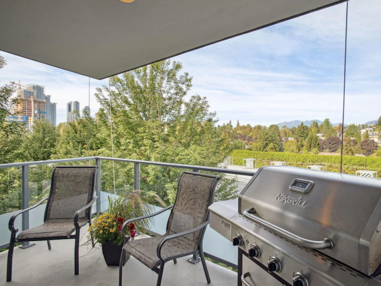 906-2225 Holdom Avenue, Burnaby, BC, V5B 0A1 - 7