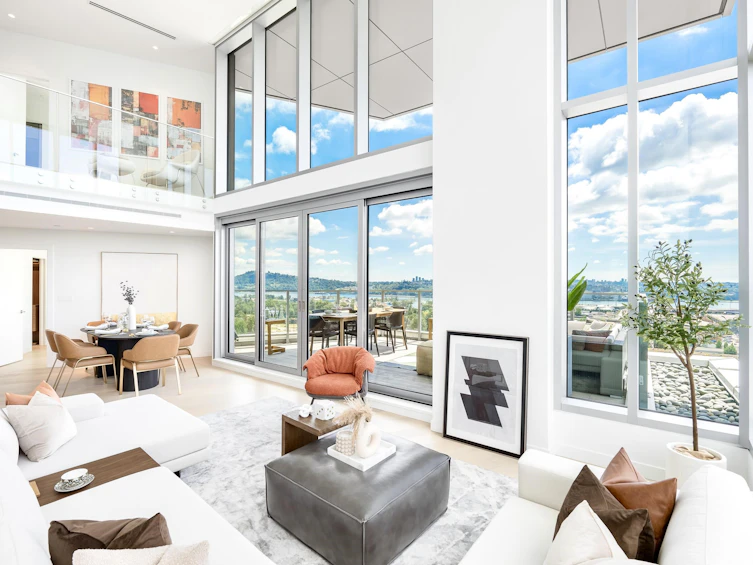 2405-1500 Fern Street, North Vancouver, BC, V7J 1H6