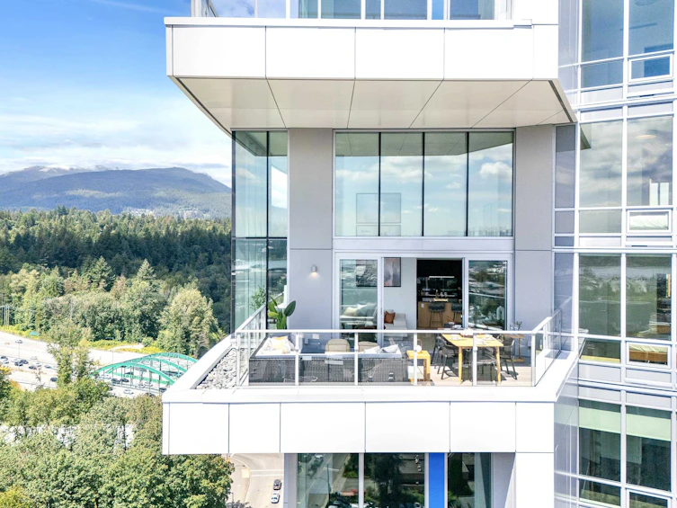 2405-1500 Fern Street, North Vancouver, BC, V7J 1H6 - 34