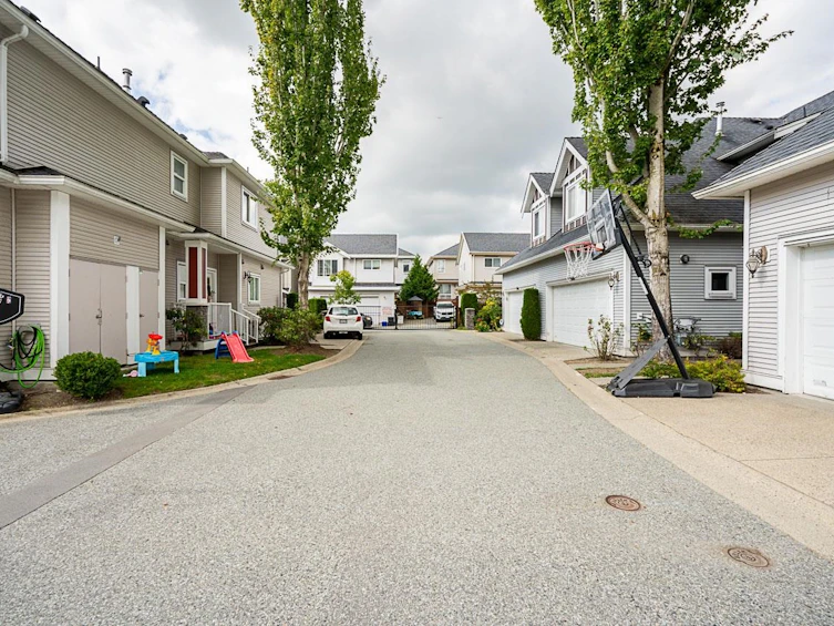30-19977 71 Avenue, Langley, BC, V2Y 0E1 - 3