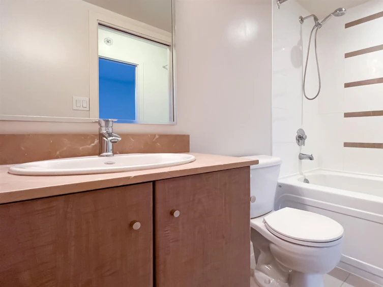 910-977 Mainland Street, Vancouver, BC, V6B 1T2 - 15