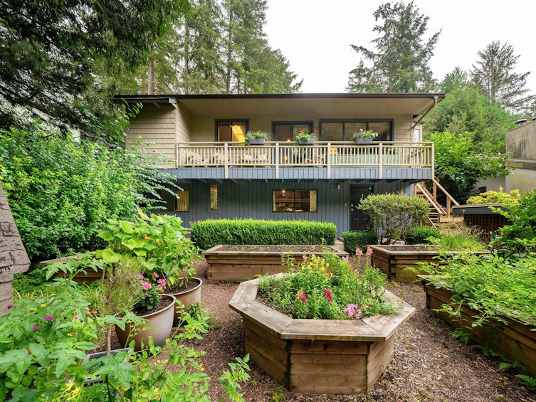 1107 Miller Road, Bowen Island, BC, V0N 1G1 - 4