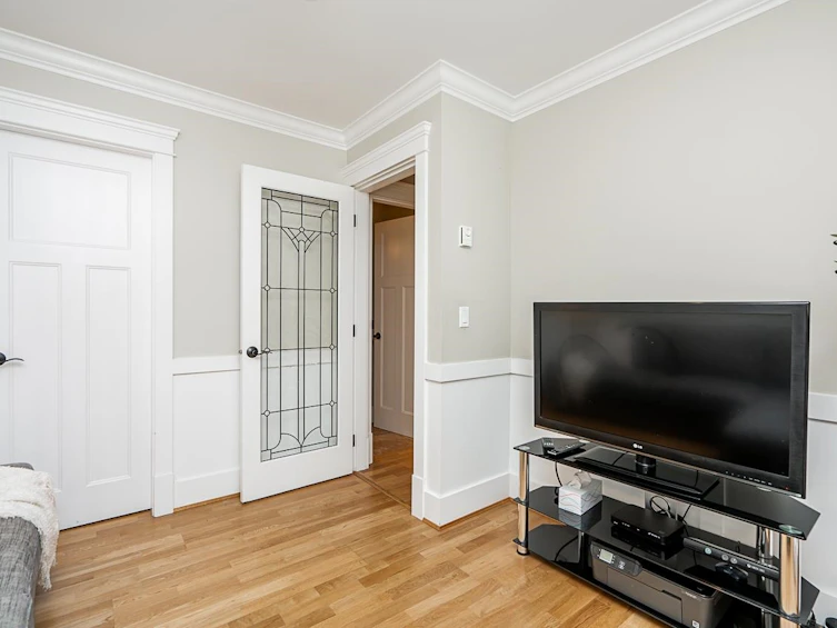 3375 Chesterfield Avenue, North Vancouver, BC, V7N 3N2 - 14