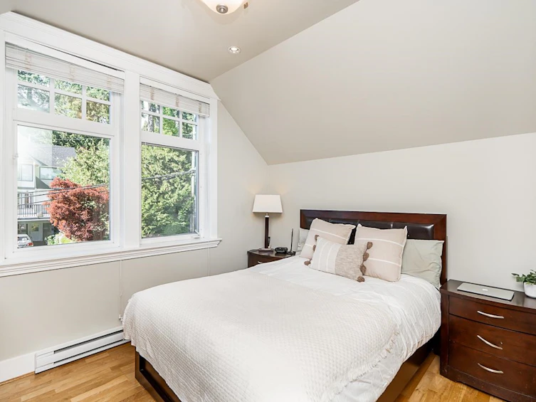 3375 Chesterfield Avenue, North Vancouver, BC, V7N 3N2 - 23