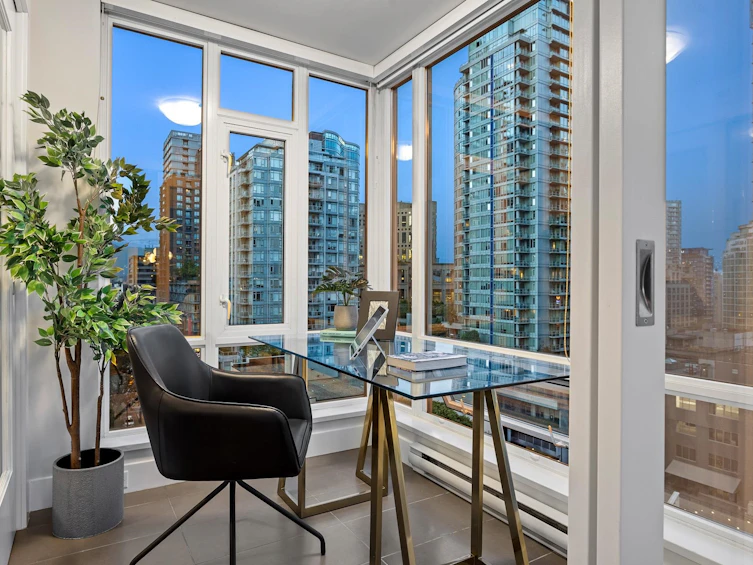 1004-535 Smithe Street, Vancouver, BC, V6B 0H2 - 9