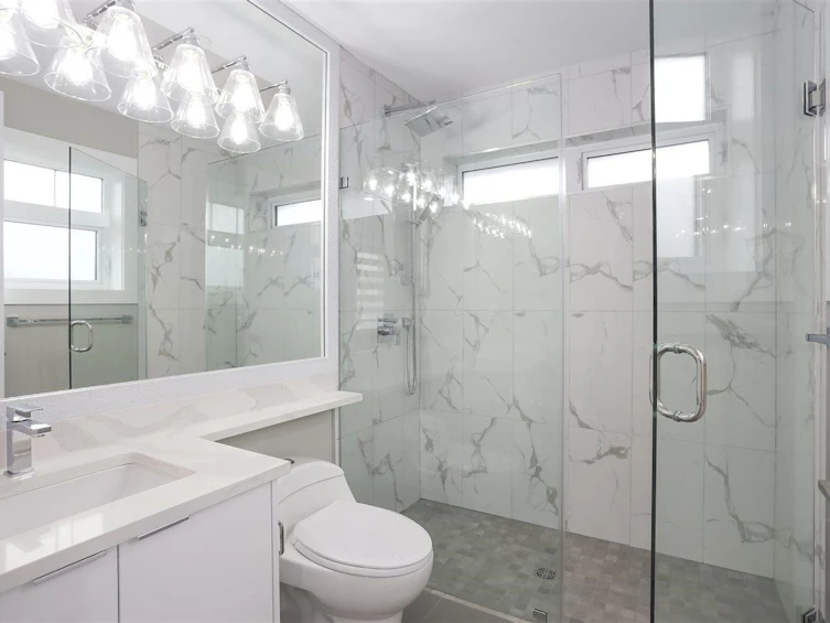 1910, E 19th Avenue, Vancouver, BC, V5N 2J2 - 11