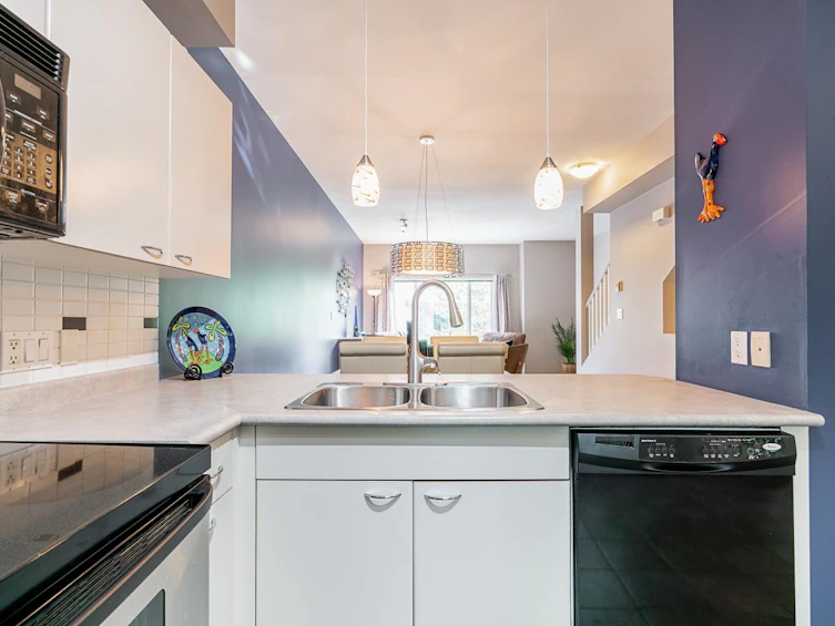 20-18701 66 Avenue, Surrey, BC, V3S 4P3 - 12