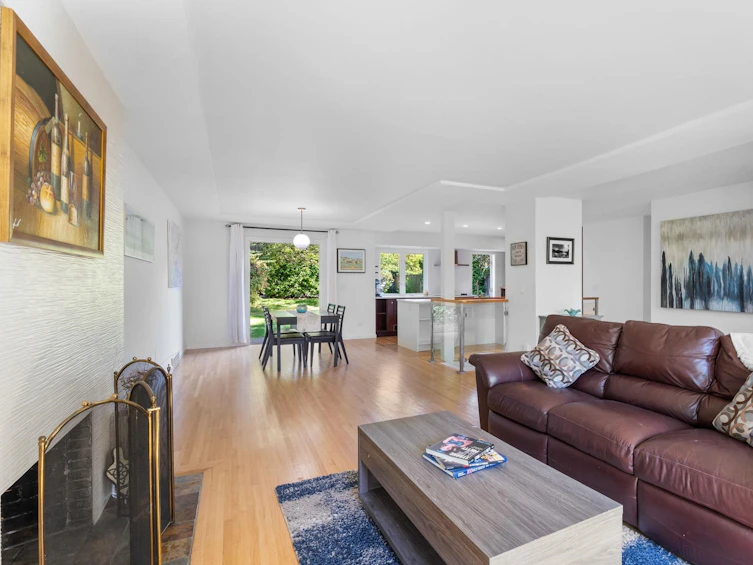 1146 Cortell Street, North Vancouver, BC, V7P 2A4 - 11