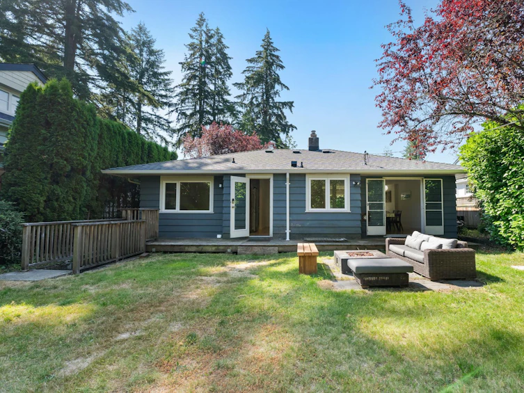1146 Cortell Street, North Vancouver, BC, V7P 2A4 - 31