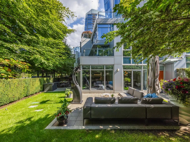 TH22-1281 W Cordova Street, Vancouver, BC, V6C 3R5 - 29
