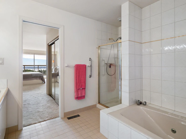 4-2272 Folkestone Way, West Vancouver, BC, V7S 2X7 - 30
