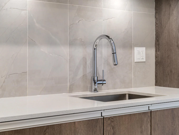 312-14225 103a, Surrey, BC, V3T 0T4 - 15