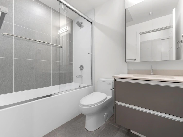 312-14225 103a, Surrey, BC, V3T 0T4 - 20