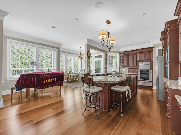 3352 164a Street, Surrey, BC, V3Z 0G5 - 11
