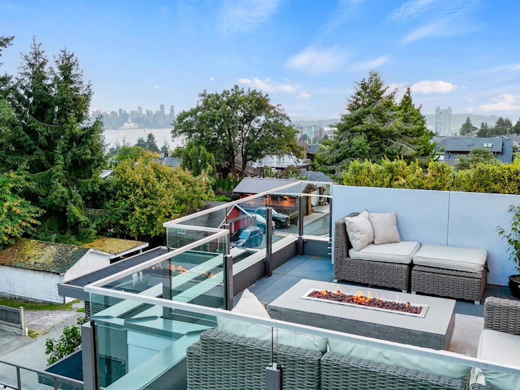 767 Ridgeway Avenue, North Vancouver, BC, V7L 3R1 - 32