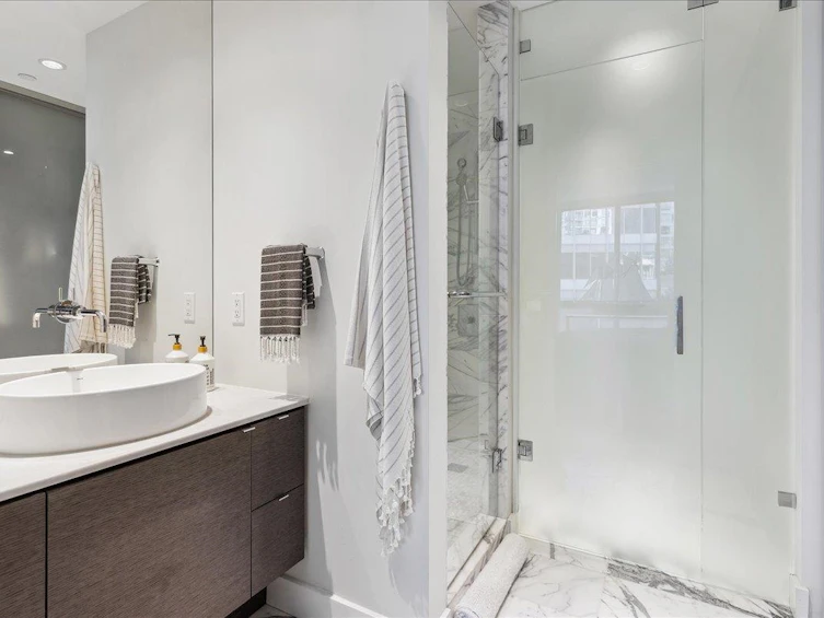 402-1477 W Pender Street, Vancouver, BC, V6G 2S3 - 13