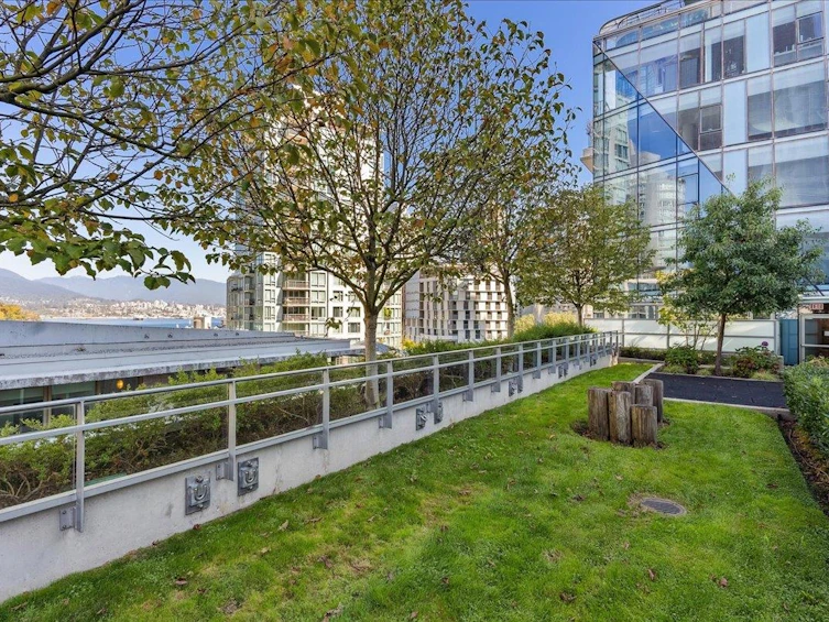 402-1477 W Pender Street, Vancouver, BC, V6G 2S3 - 24