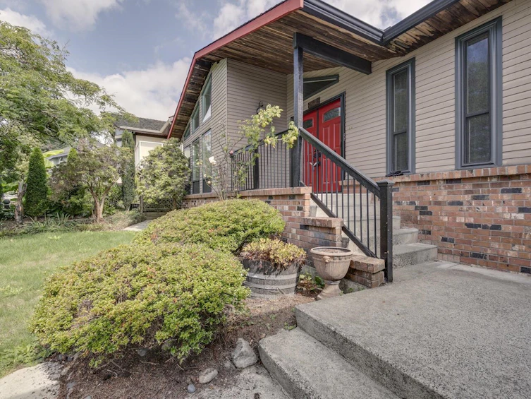 7612 Garfield Drive, Delta, BC, V4C 4E5 - 2