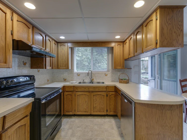 7612 Garfield Drive, Delta, BC, V4C 4E5 - 11