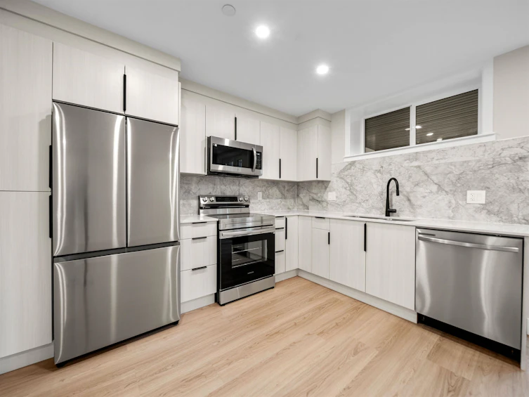 2453 West 10th Avenue, Vancouver, BC, V6K 2J4 - 34