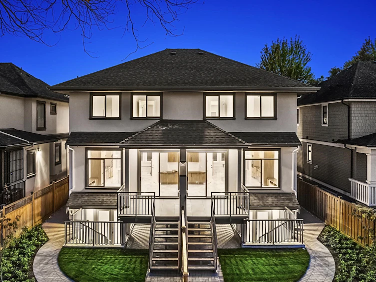2453 West 10th Avenue, Vancouver, BC, V6K 2J4 - 38