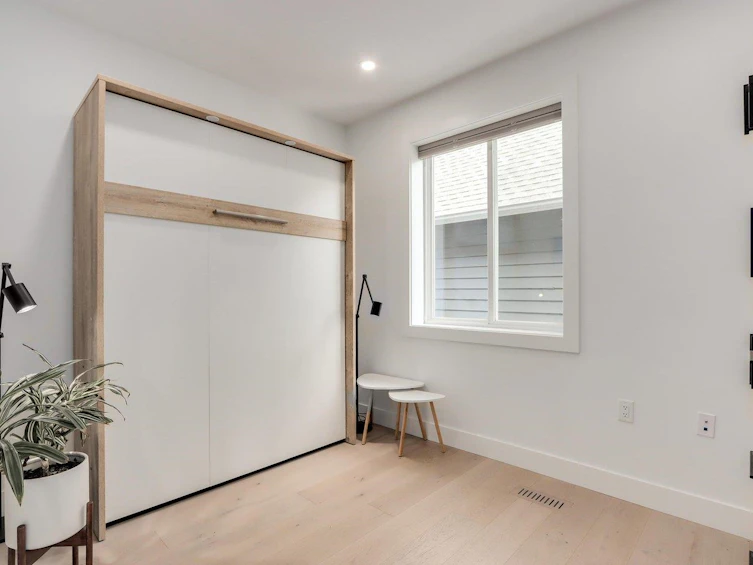 980 East 13th Avenue, Vancouver, BC, V5T 2L7 - 17