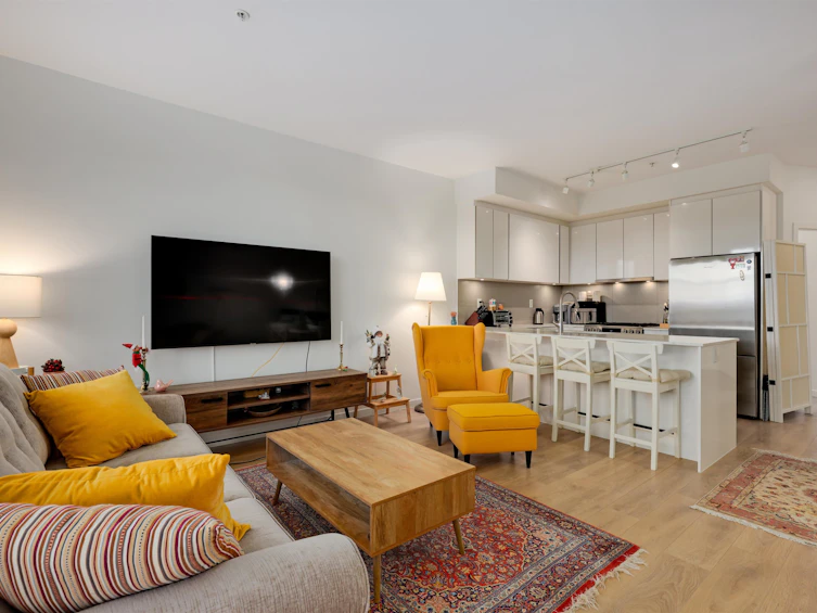 505-725 Marine Drive, North Vancouver, BC, V7M 0G2 - 2