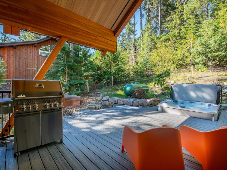 9206 Emerald Drive, Whistler, BC, V8E 0G5 - 13