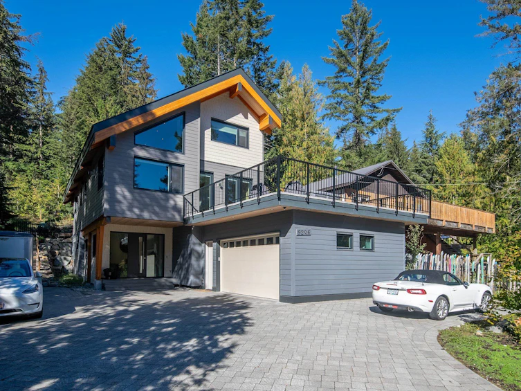 9206 Emerald Drive, Whistler, BC, V8E 0G5 - 39