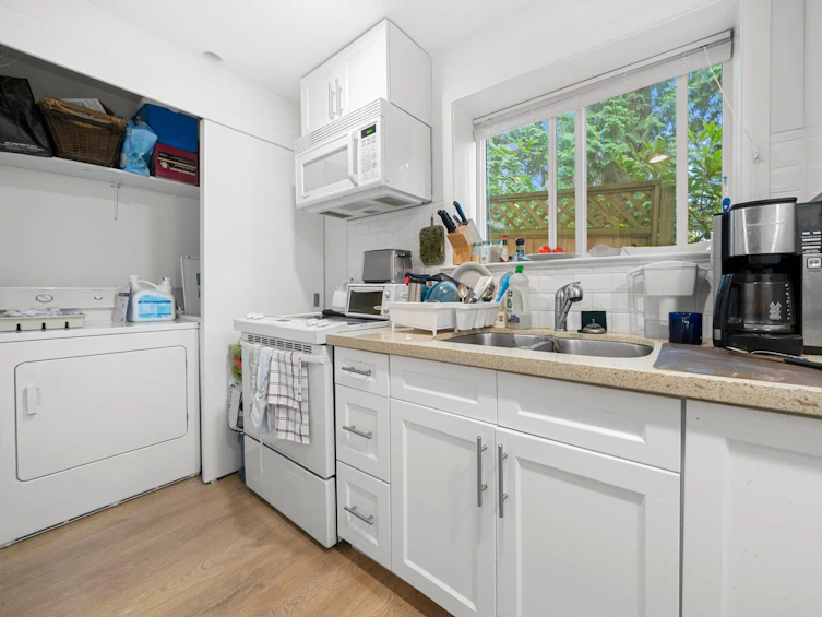 3570 Lonsdale Avenue, North Vancouver, BC, V7N 3K4 - 25