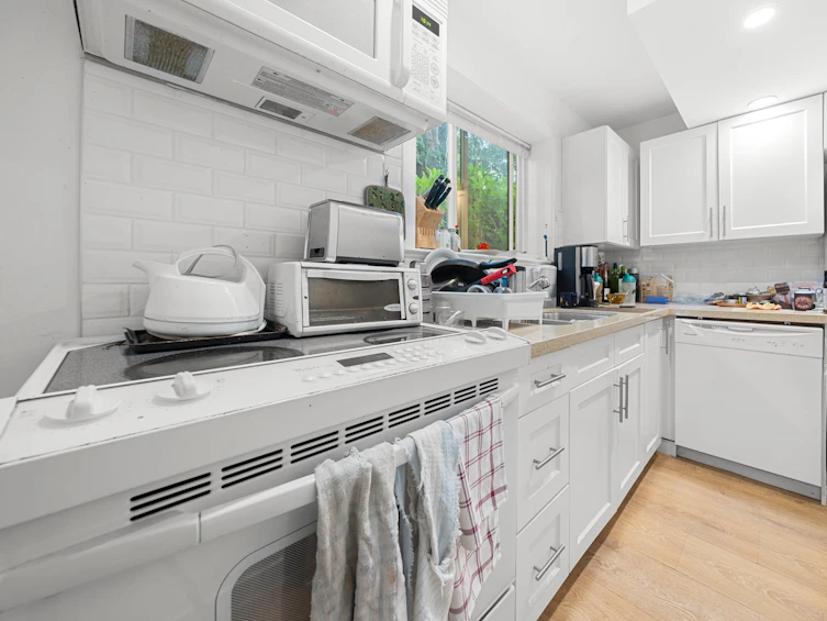 3570 Lonsdale Avenue, North Vancouver, BC, V7N 3K4 - 26