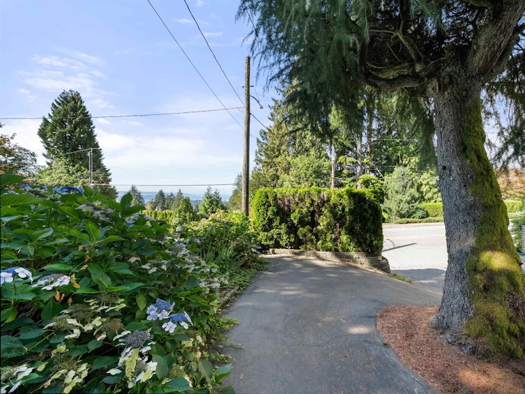 3570 Lonsdale Avenue, North Vancouver, BC, V7N 3K4 - 33