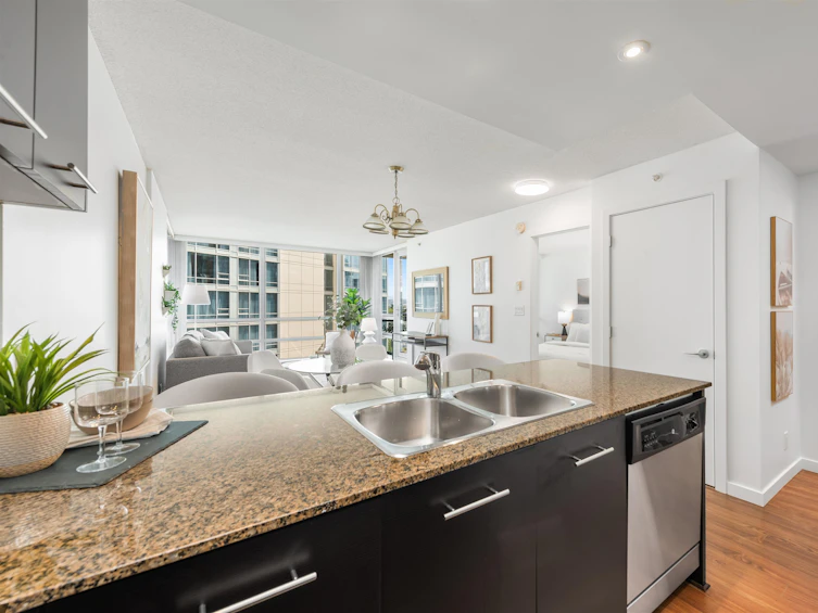 1002-3111 Corvette Way, Richmond, BC, V6X 4K3 - 9