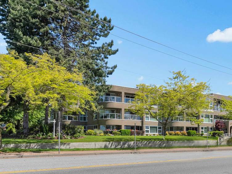 205-15809 Marine, Surrey, BC, V4B 1E7 - 32