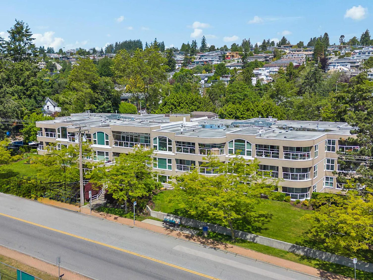 205-15809 Marine, Surrey, BC, V4B 1E7 - 36