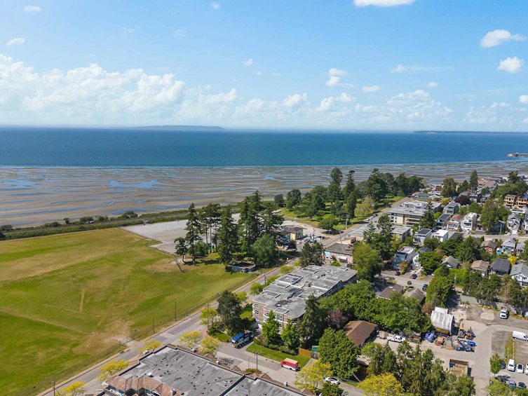 205-15809 Marine, Surrey, BC, V4B 1E7 - 37