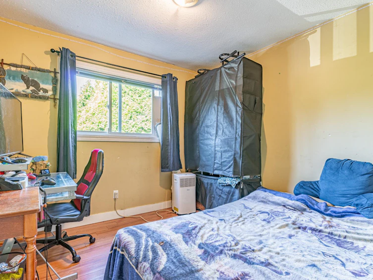 8024 Cedar Street, Mission, BC, V2V 3N1 - 16
